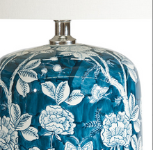 Load image into Gallery viewer, Claridge Lamp