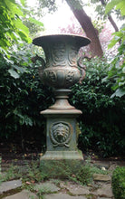 Load image into Gallery viewer, Marseille Urn and Pedestal Set