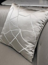 Load image into Gallery viewer, Serenity Sofa – 3/2/1 Seater