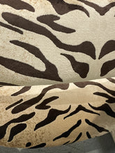 Load image into Gallery viewer, Arman Chair