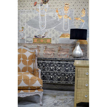 Load image into Gallery viewer, Sahara Flower Chest