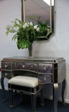 Load image into Gallery viewer, 3 piece Dressing Table Set