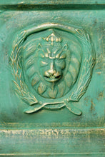Load image into Gallery viewer, Marseille Urn and Pedestal Set
